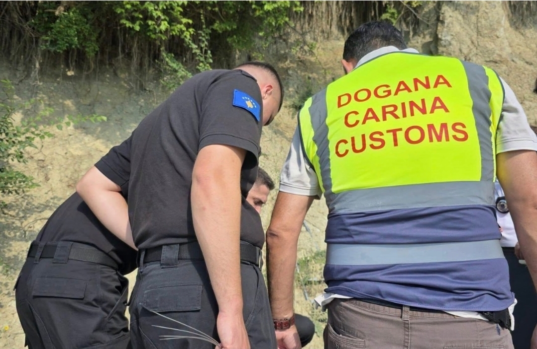 Këta janë 9 të arrestuarit sot për kontrabandë dhe import të ujit në vend të naftës