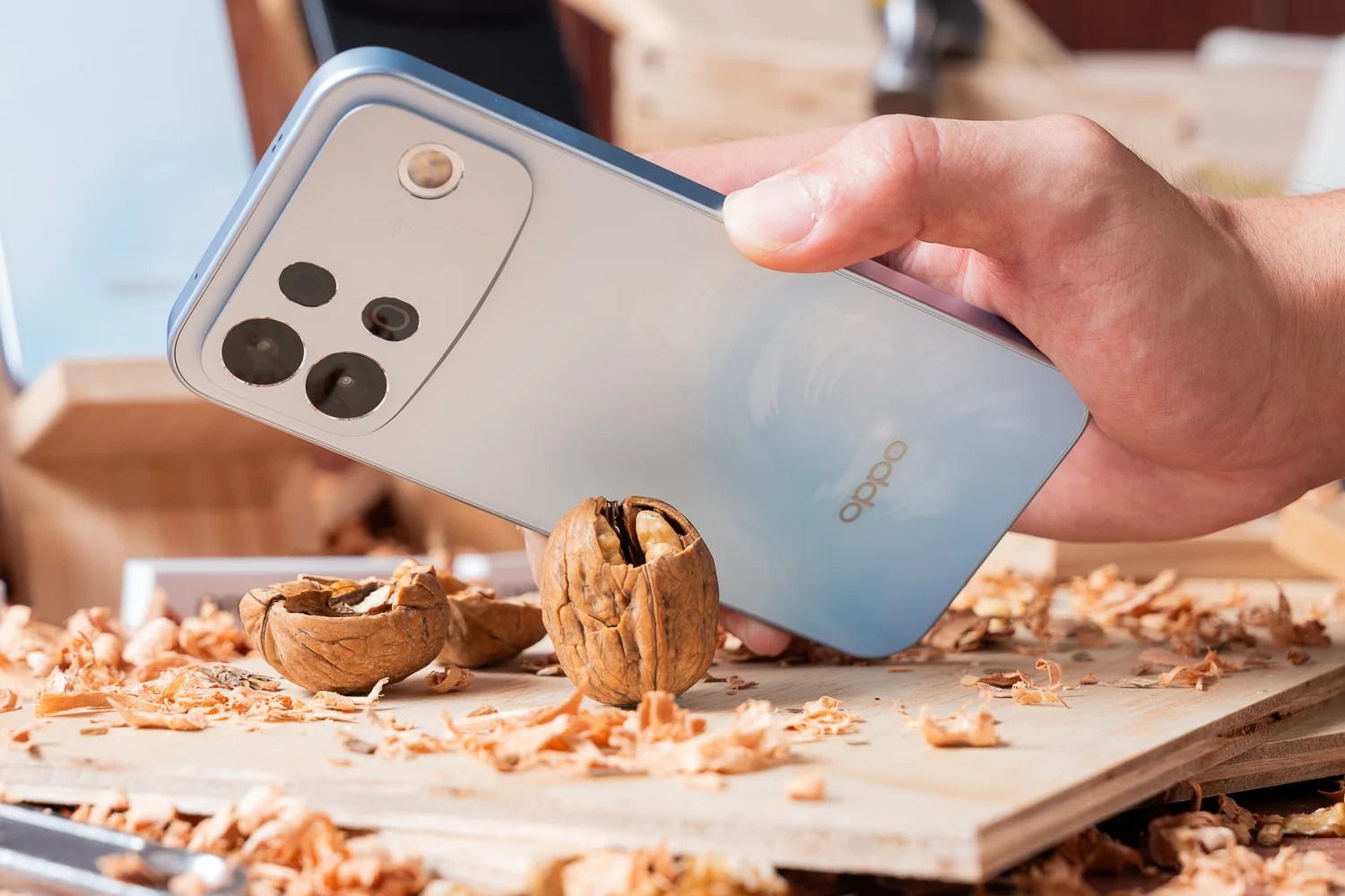 OPPO A7 Pro 系列手機外觀
