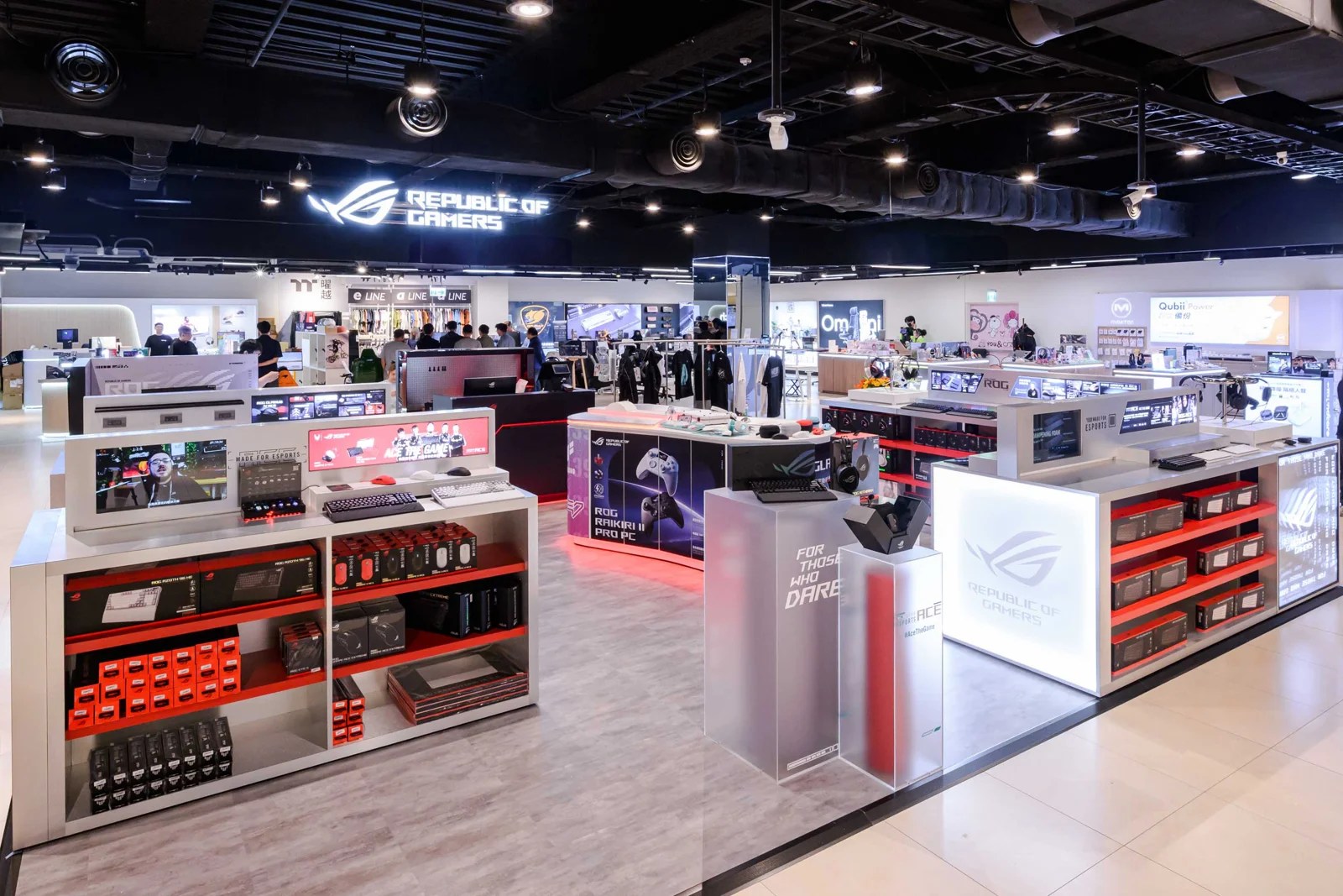 ROG Destrier Ergo Edition 20電競椅