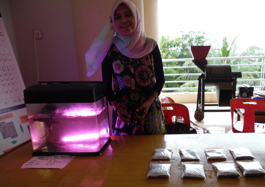 Ada Pakan Ikan Organik di Pameran Kebudayaan Aceh dan Jepang