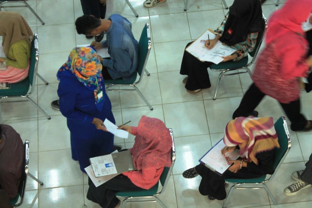 3.304 Calon Mahasiswa Ikut PMB Lokal UIN Ar-Raniry