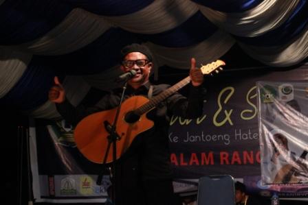 Malam Ini Rafli Akan Meriahkan Ar-Ranriy Creative Fair