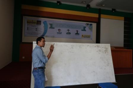 Wartawan Harus Taat Etika Jurnalistik