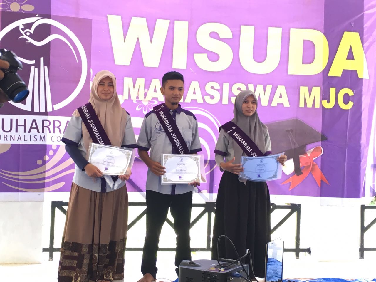 Lagi, Anggota Sumberpost Jadi Wisudawan Terbaik MJC