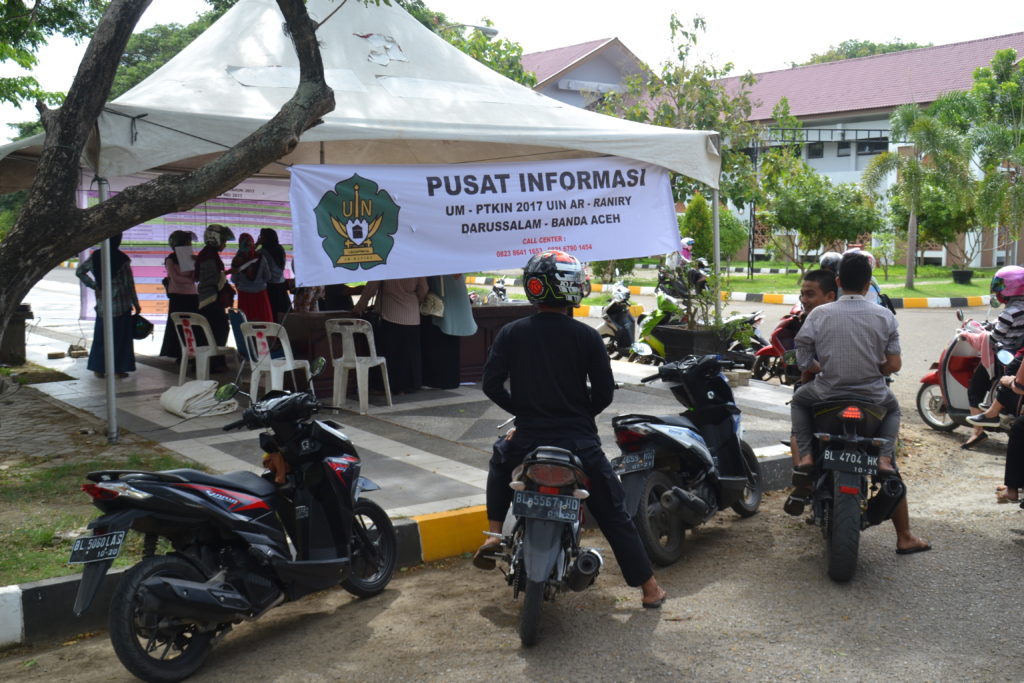 Ribuan Calon Mahasiswa Lakukan Pengecekan Ruang Tes UM-PTKIN