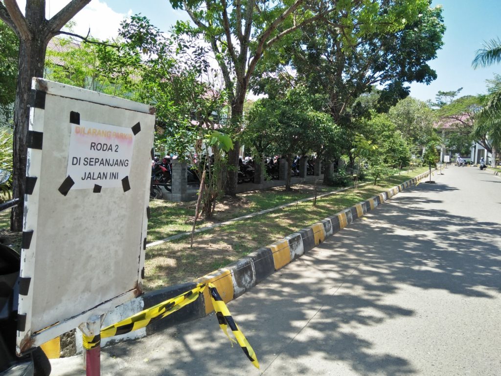 Lahan Parkir UINAR Kini Lebih Tertata