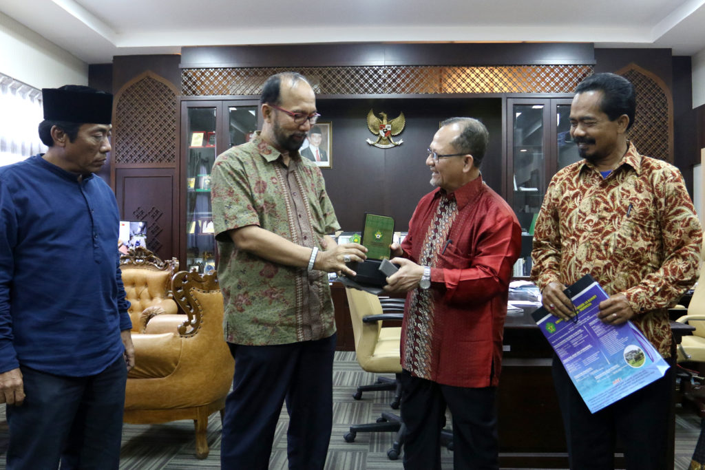 UINAR Kedatangan Tamu dari Malaysia