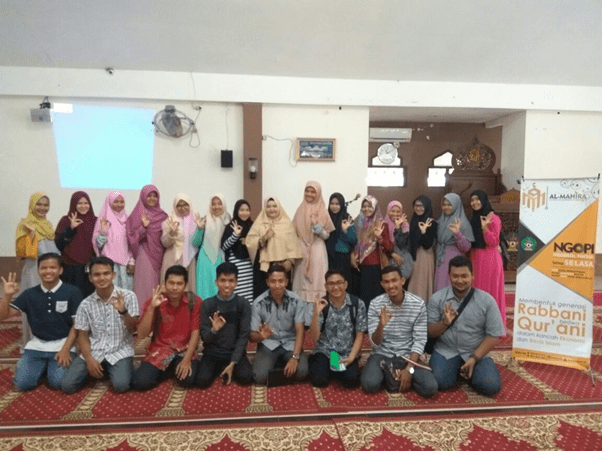 Kiat Sukses di Usia Muda Bersama Al-Mahira