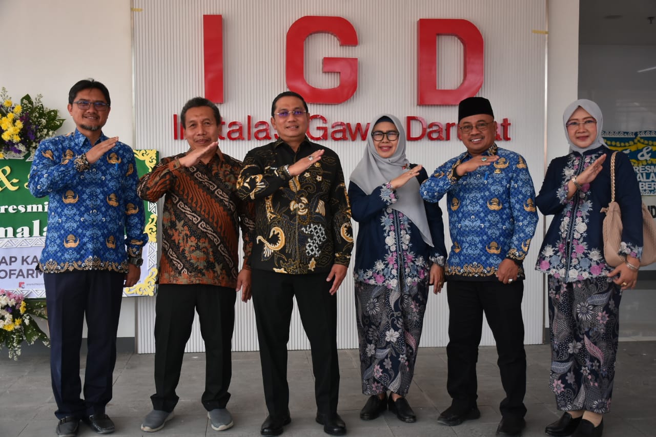 Pj. Bupati Sumedang, Yudia Ramli, meresmikan Rumah Sakit Cimalaka yang berlokasi di Desa Mandalaherang, Kecamatan Cimalaka, Kamis (17/10/2024).
