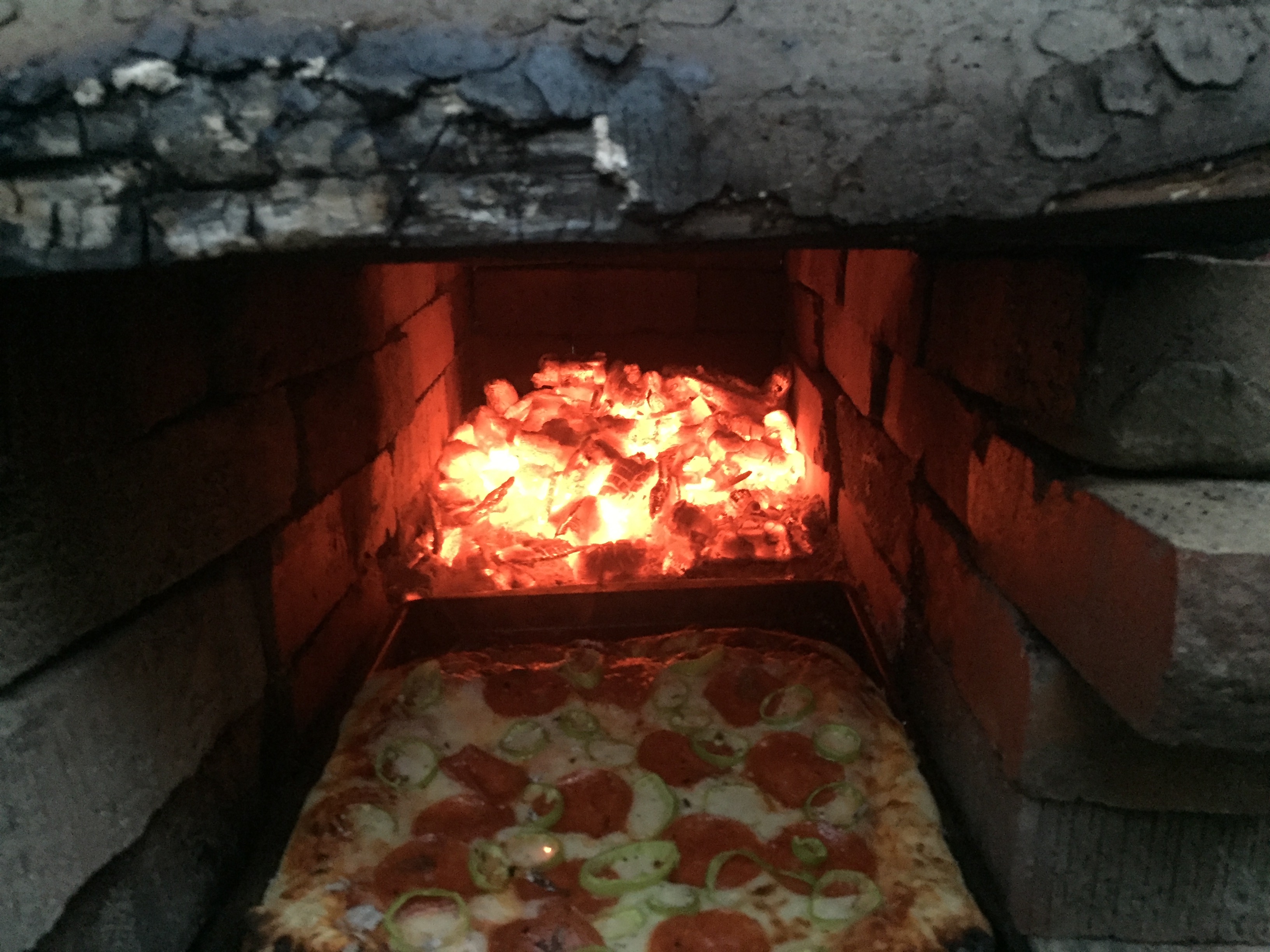 Unaccomplished Goal #15: Make a brick oven pizza.