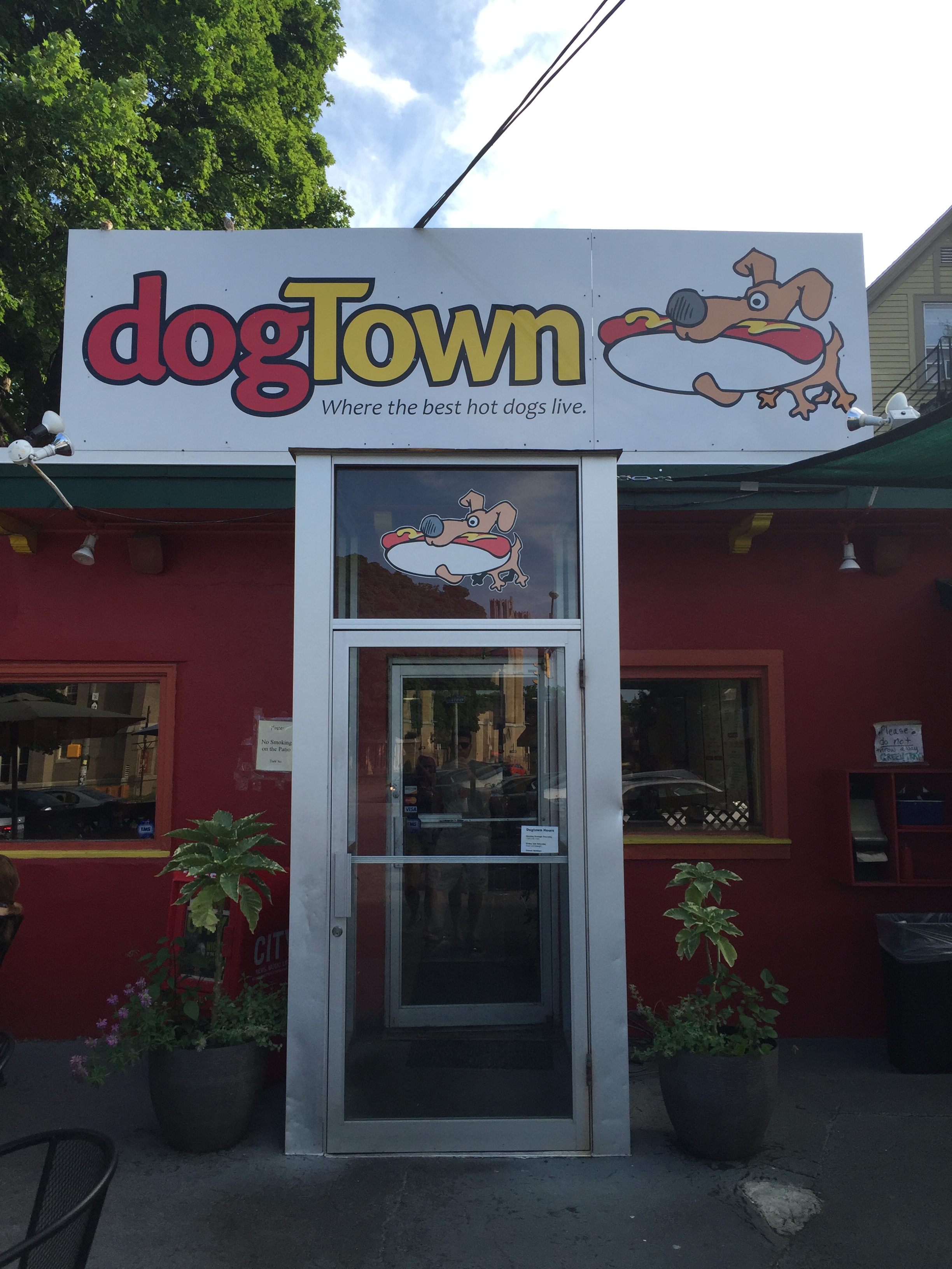 Unaccomplished Goal #14: Eat garbage plates.