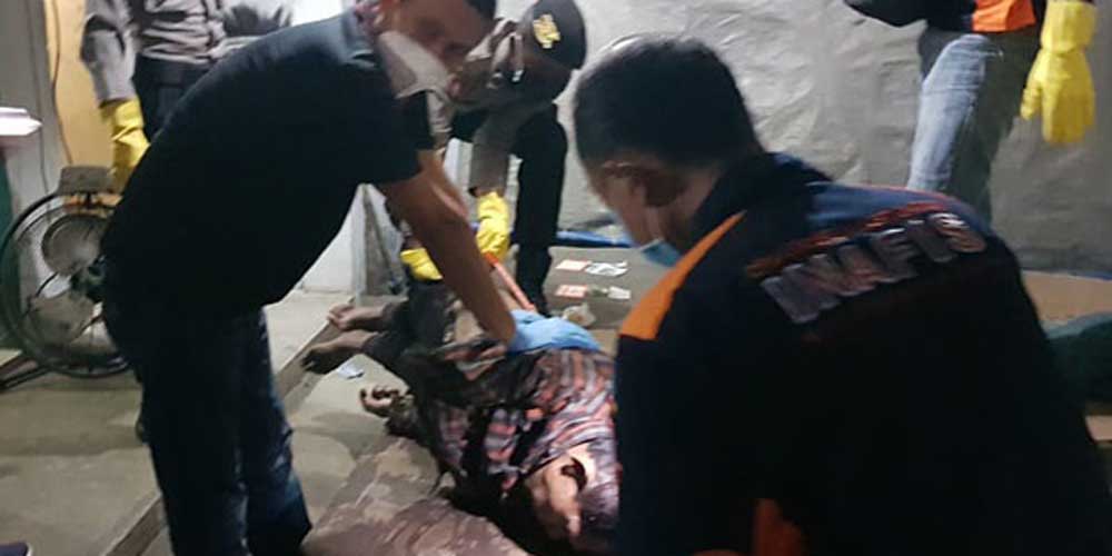 Sopir Angkot Ditemukan Tewas di Pos Satpam - Vimarsana News