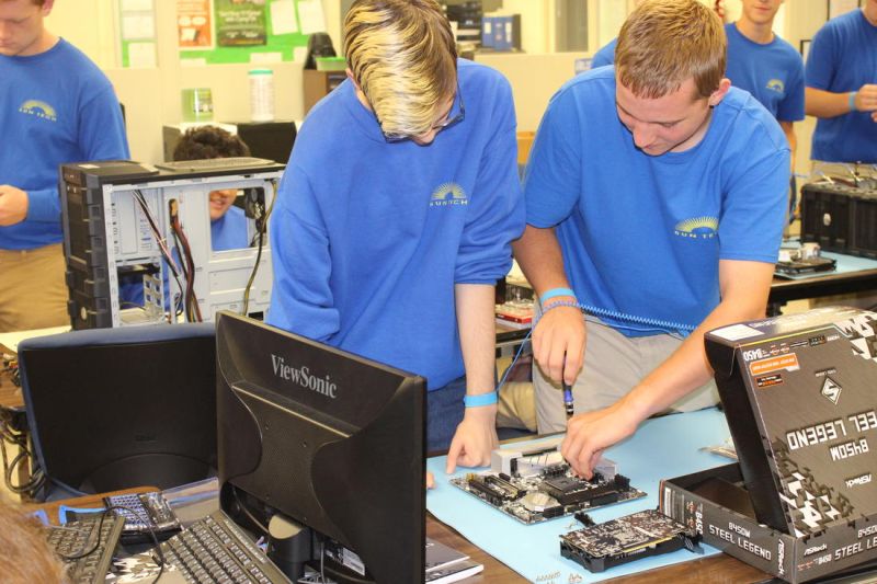 Efficient Tech Your Computer And Networking Specialists - Minimal Background Collection - Full HD Quality