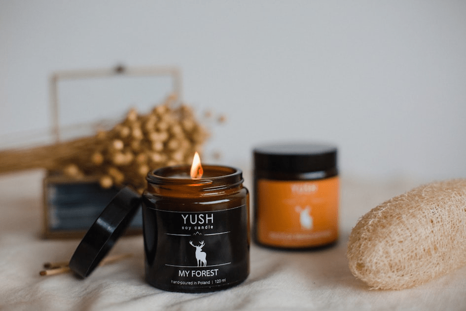 Top 5 Candle Scents for Home Decor
