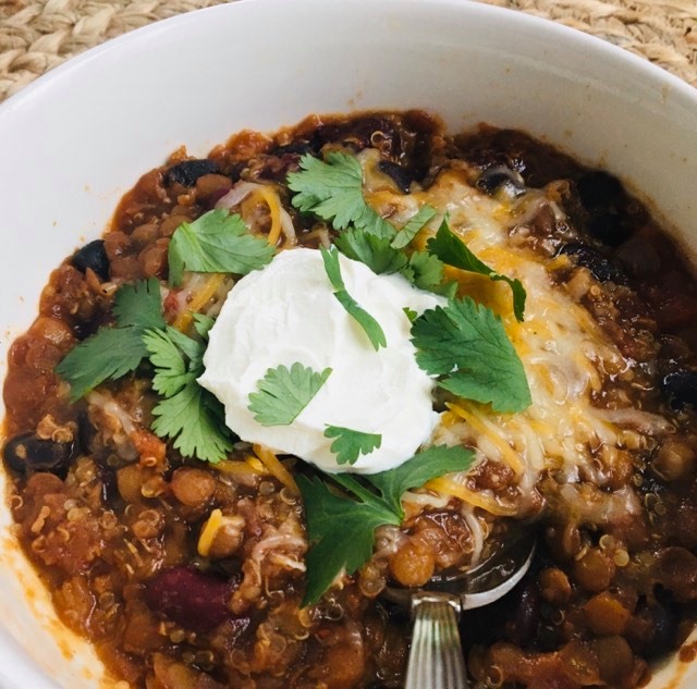 Lentil and Quinoa Chili in the Slow Cooker is easy and full of superfoods