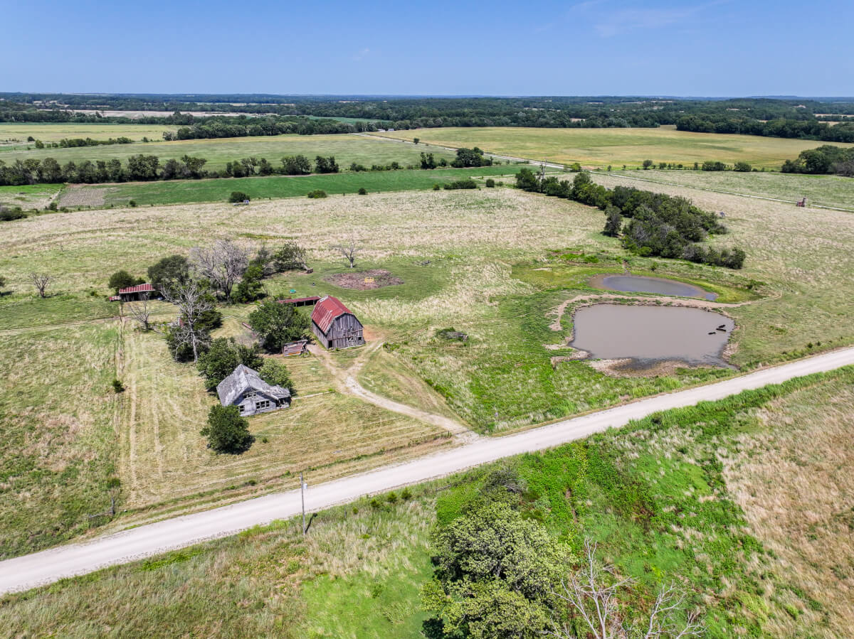 80 acres for sale in southeast Kansas. Sundgren Realty