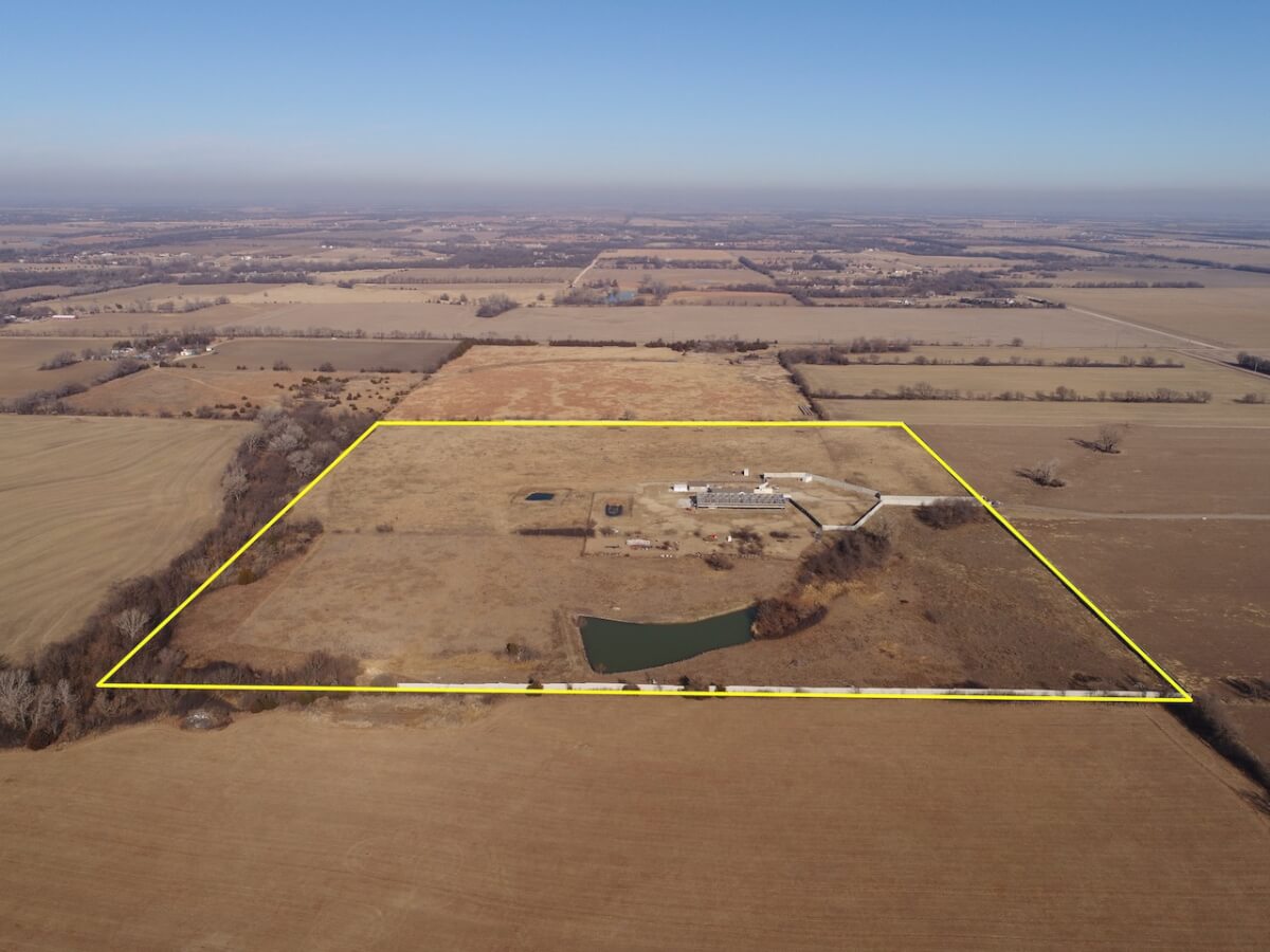 Absolute Auction 40 Acres North of Kechi Gated/Fenced Property, Home