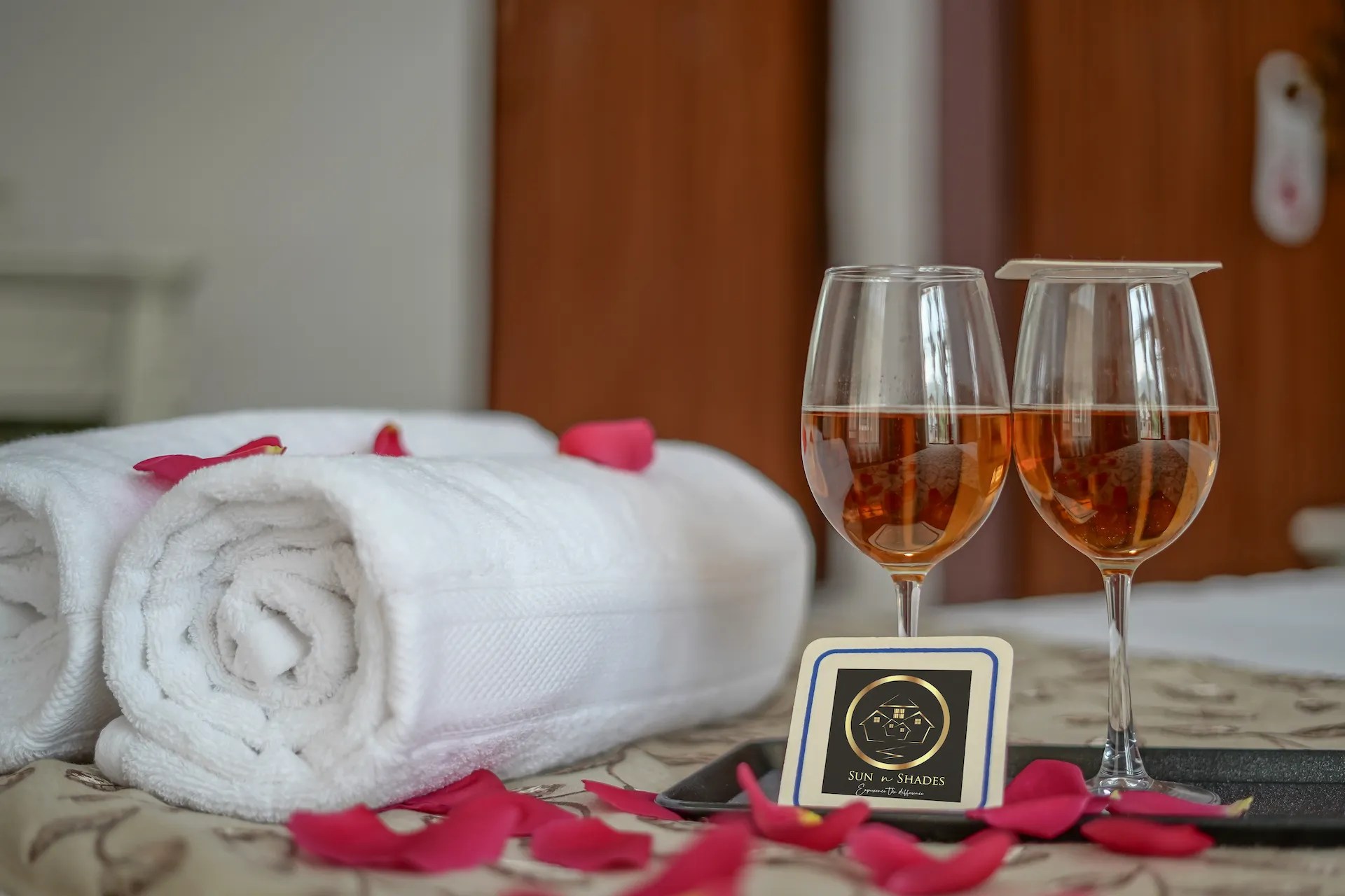 Sun N Shades Best Budget Hotel In Pahalgam Stya in the lap of nature