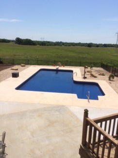 True Ell diving pool near Farlington, KS