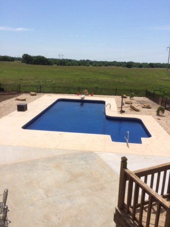 True Ell diving pool near Farlington, KS