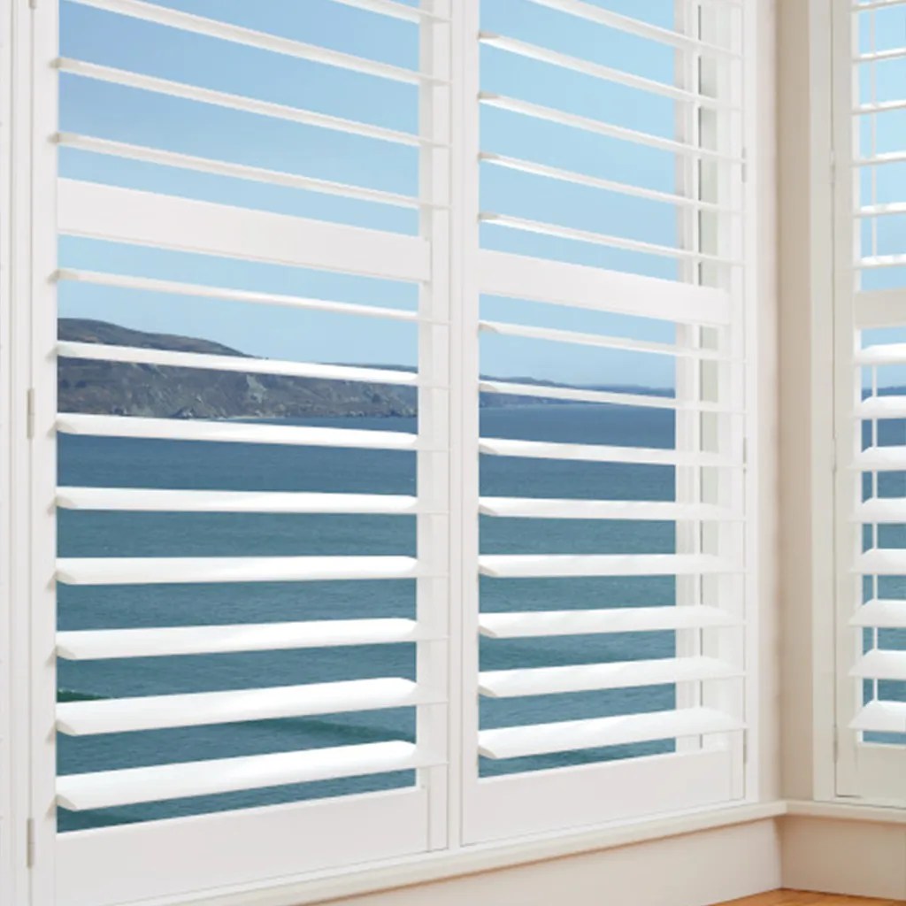Hunter Douglas PalmBeach Shutters