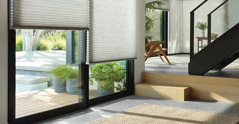 Hunter Douglas Duette