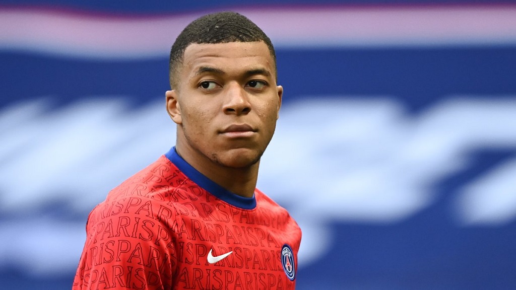 Sport – Football : Kylian Mbappé dans une situation confuse