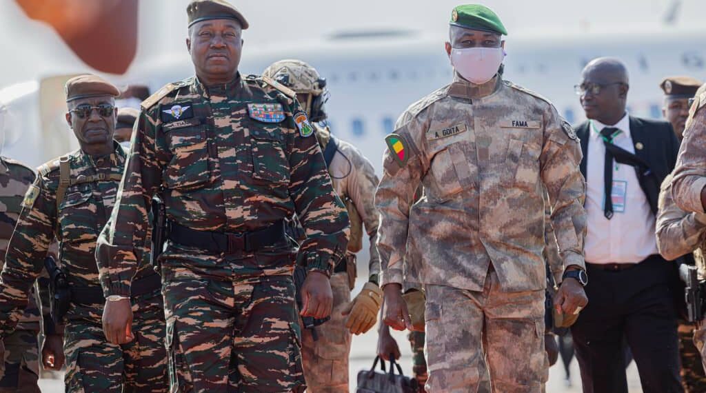 Diplomatie : Abdourahamane Tchiani chez Assimi Goïta, ce qu’ils se sont dit