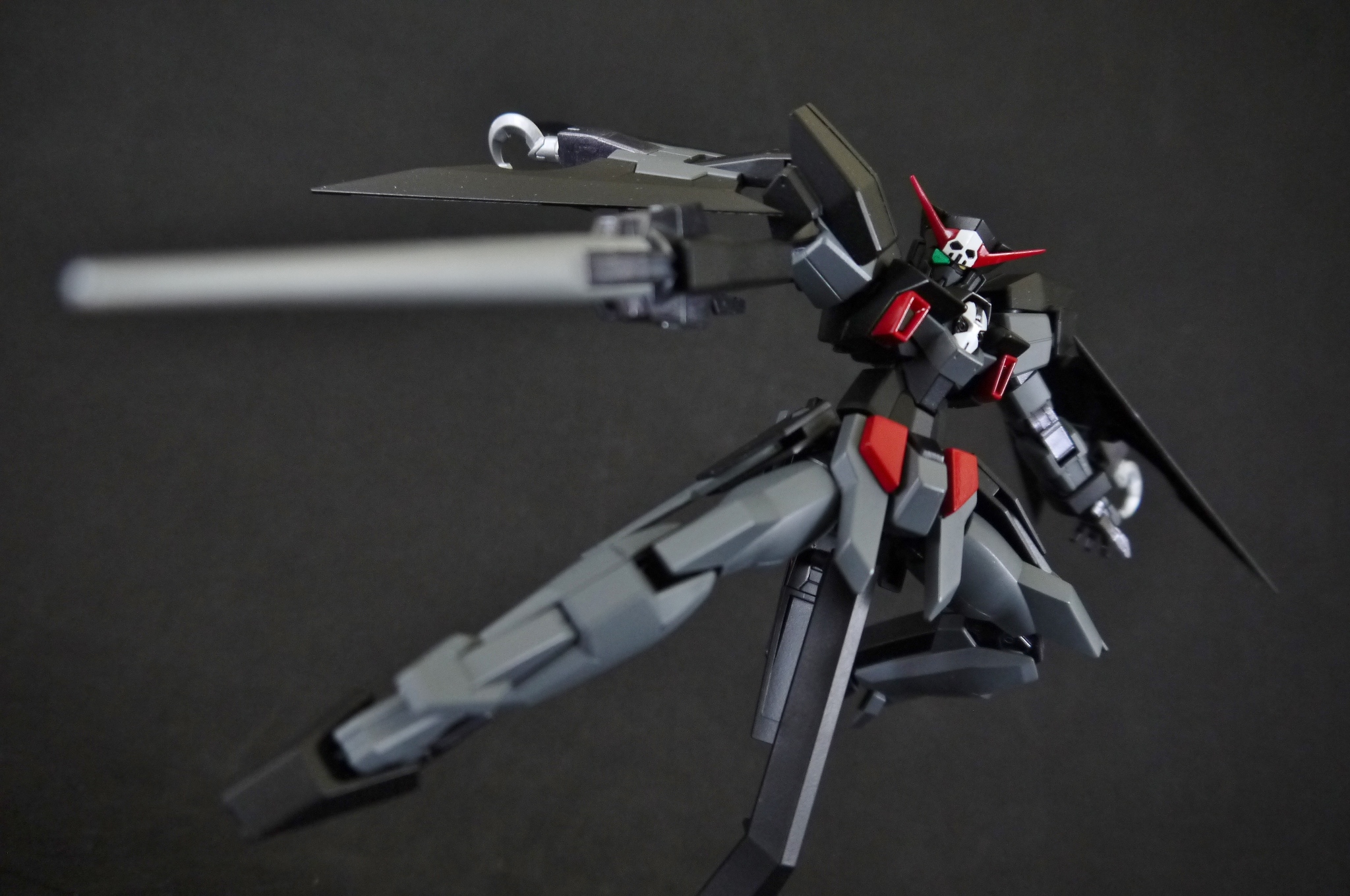HG Gundam AGE-2 Dark Hound – Supar Robo