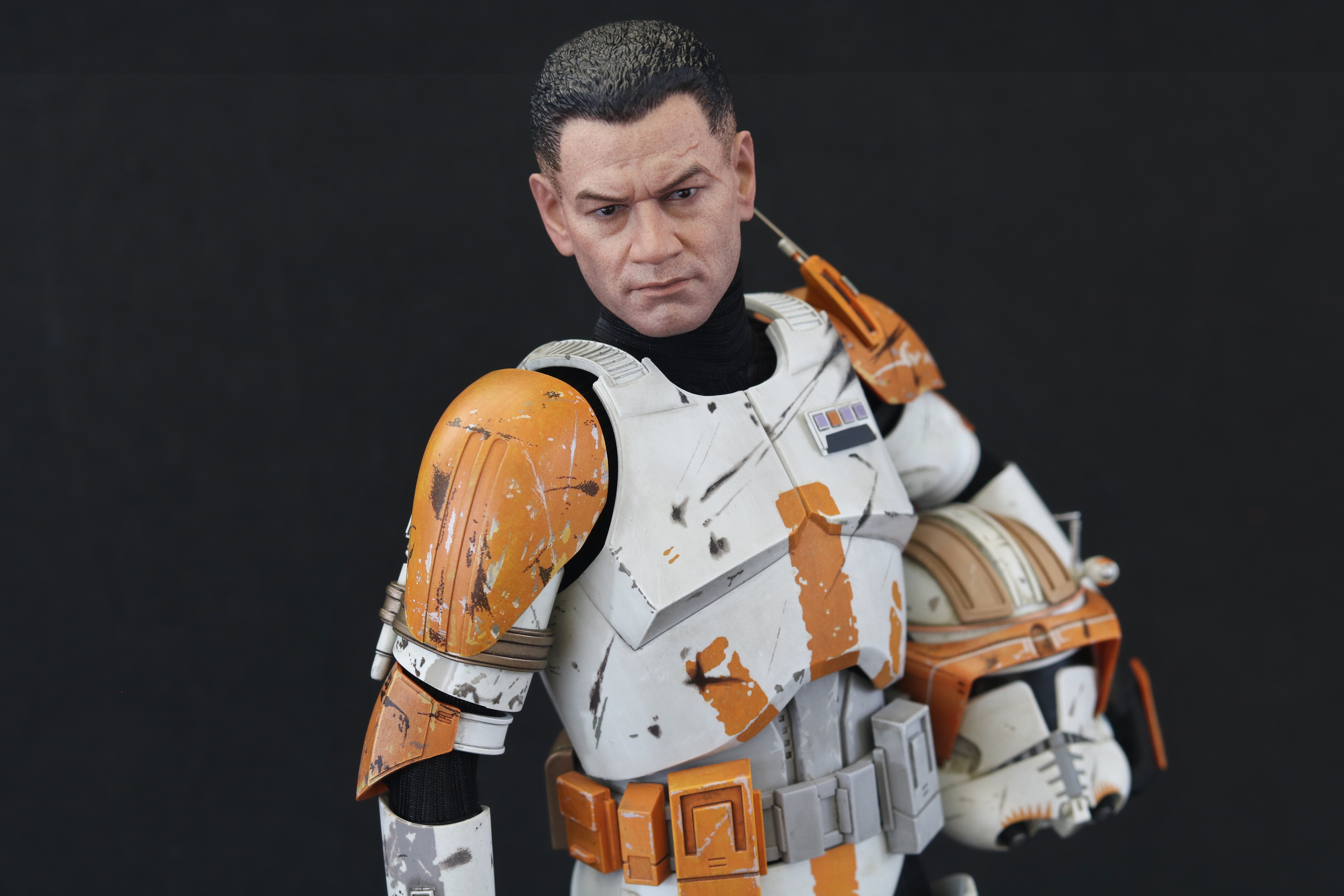 Hot Toys 1/6 Movie Masterpiece Commander Cody – Supar Robo