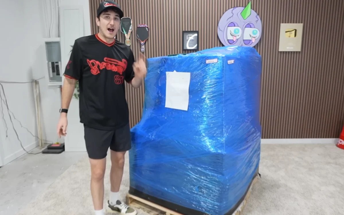 Apple Pallet Unboxing: $15,950 Worth of Returns! (Surprising Results) (2026)