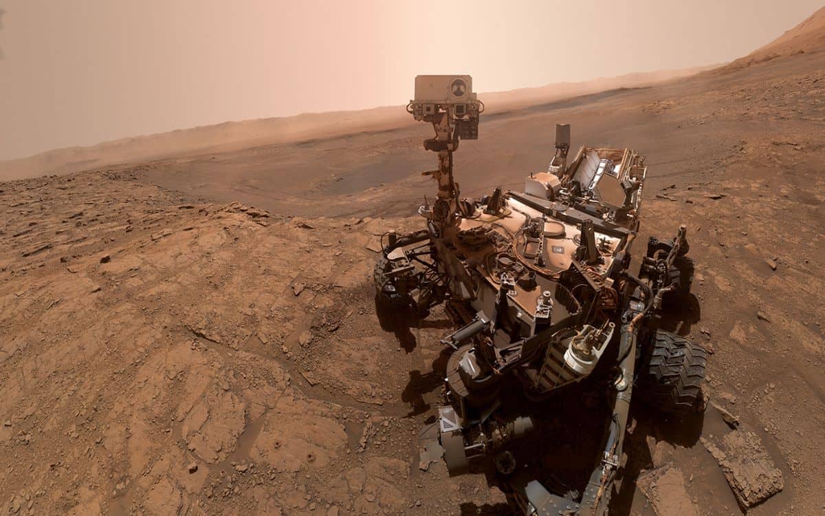 NASA’s Curiosity Rover Discovers Pure Sulfur Crystals on Mars! (Unexpected Find) (2026)