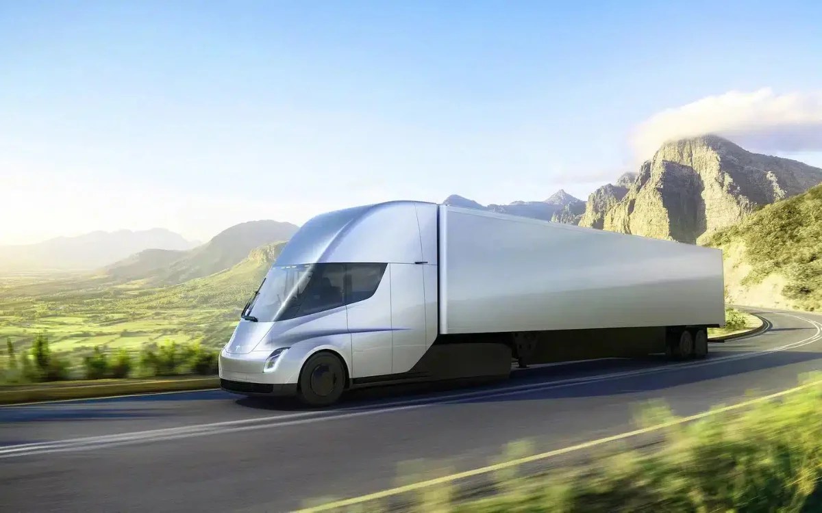 Tesla Semi's 1.2 Megawatt Megacharger: How It Delivers 400 Miles in 30 Minutes! (2026)