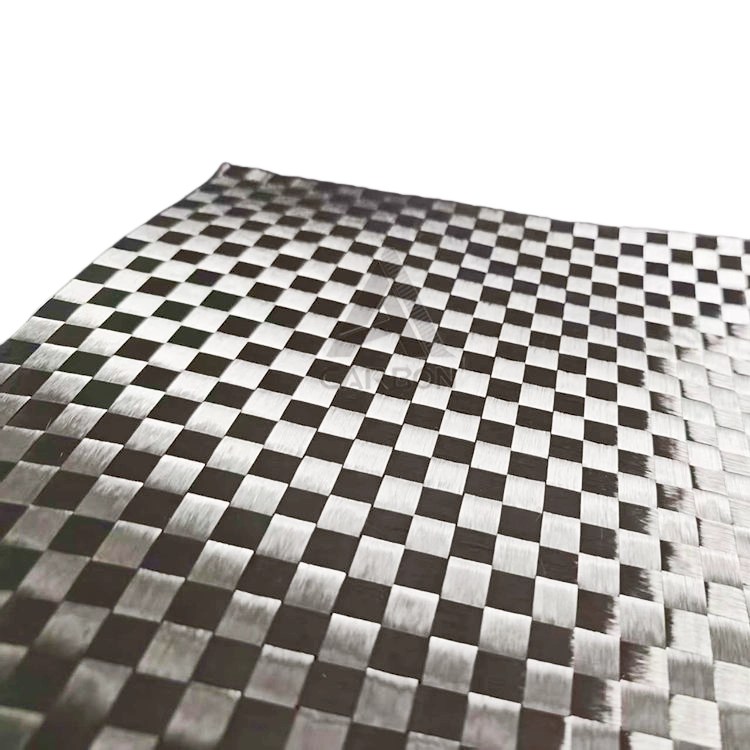 China Ultrathin Spread Tow Silver Electroplated Carbon Fiber Fabric 12K For Sport Equipment