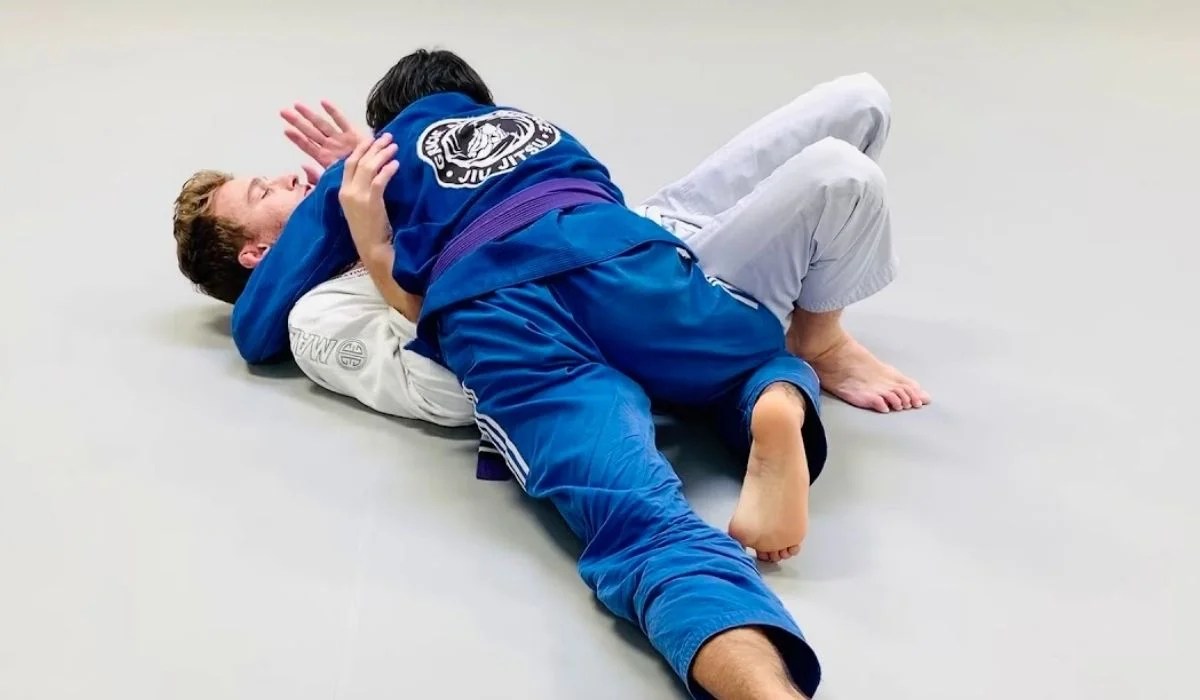 Борьба джиу-джитсу. Удержание сбоку. Xande ribeiro bjj. Side control. Армбар бжж.