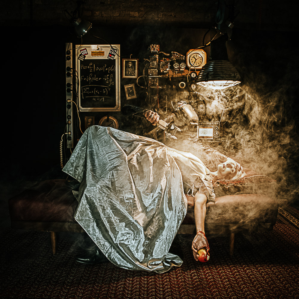 "She ate the red Cheek..."