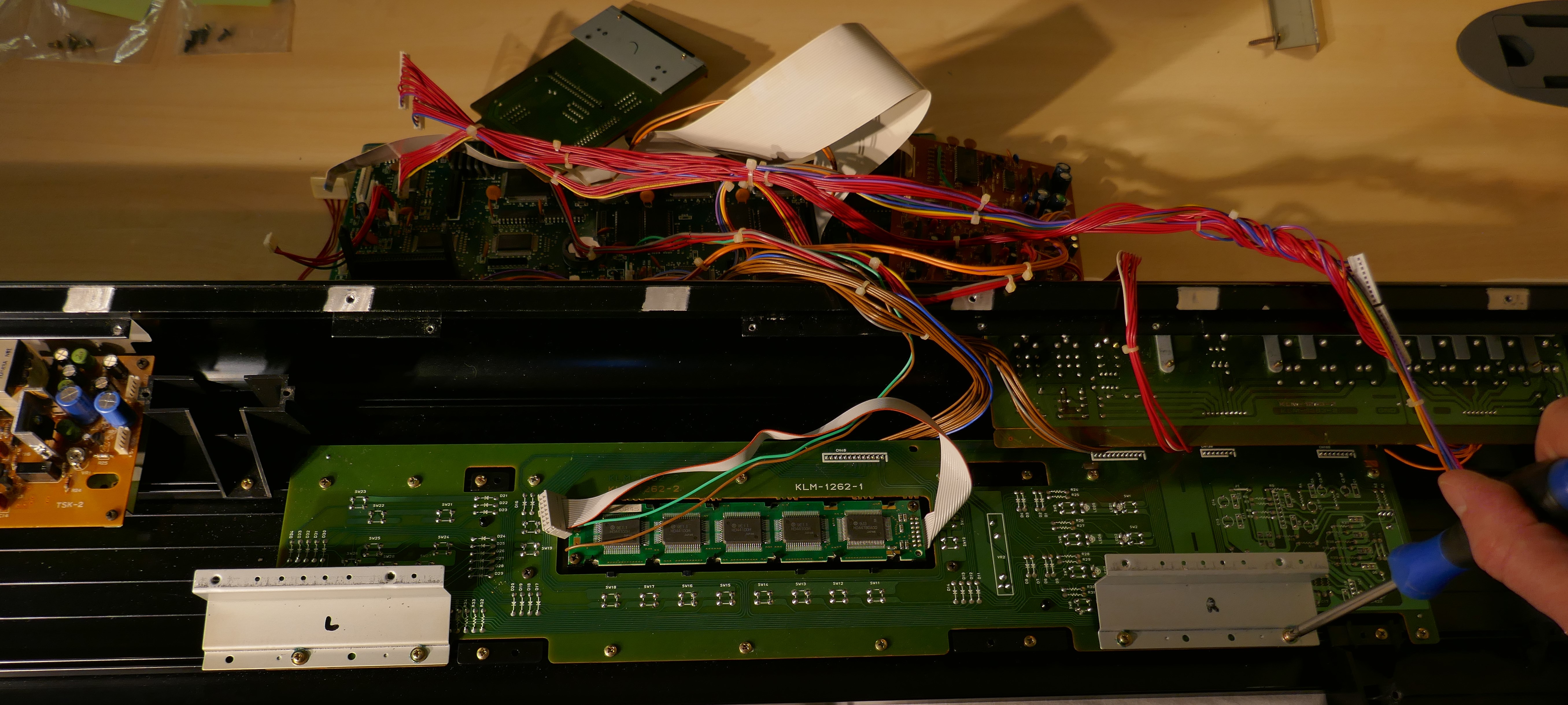 Korg M1 OLED Display – Super Synth Projects