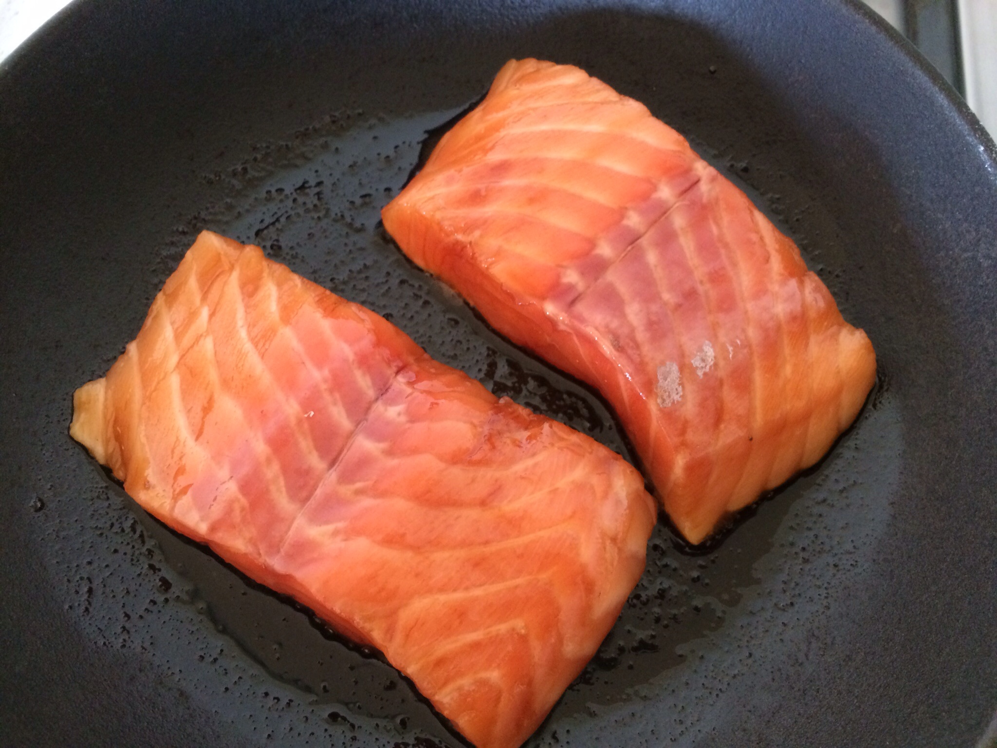Mirin salmon frying