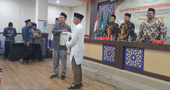 PRM Ngampelsari Juara CRM Award 2026