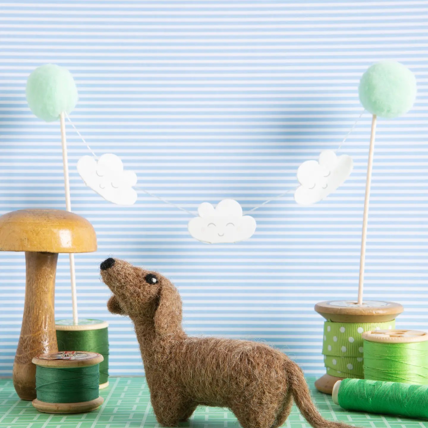 Dachshund Mini Needle Felting Kit | Complete Craft Kit