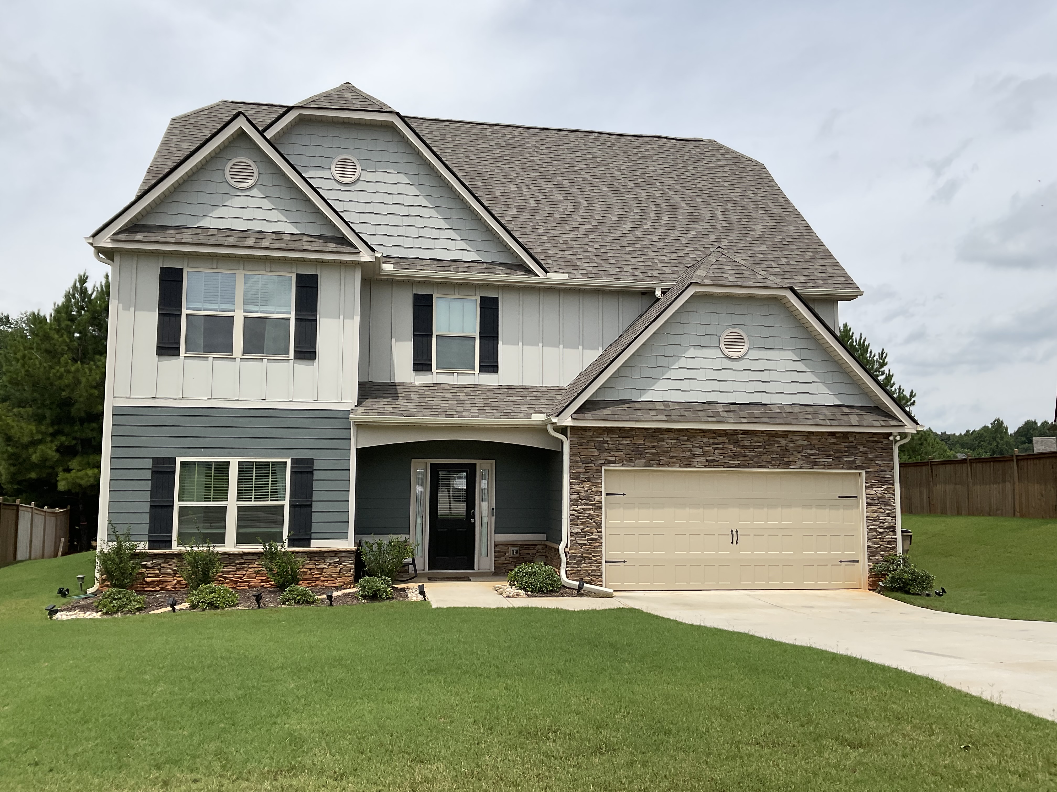 Sutton's LandingA neighborhood built with community in mindLot 30A 2433