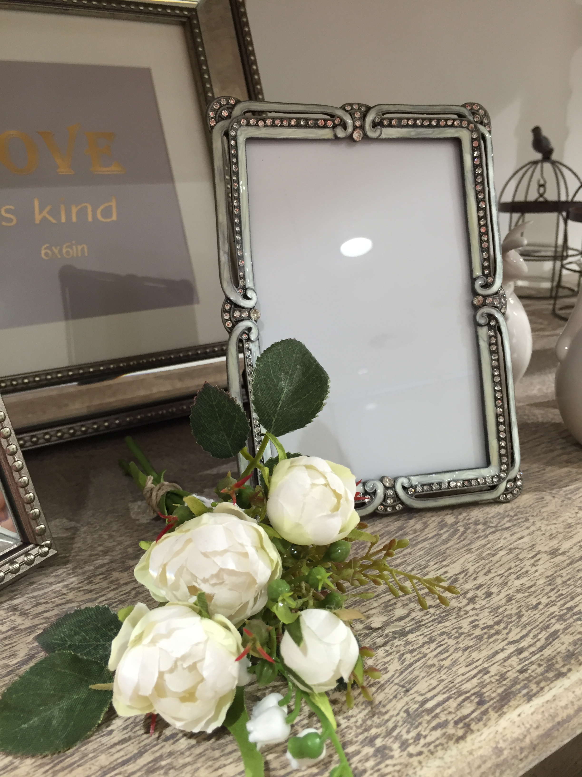 Elegant photo frames