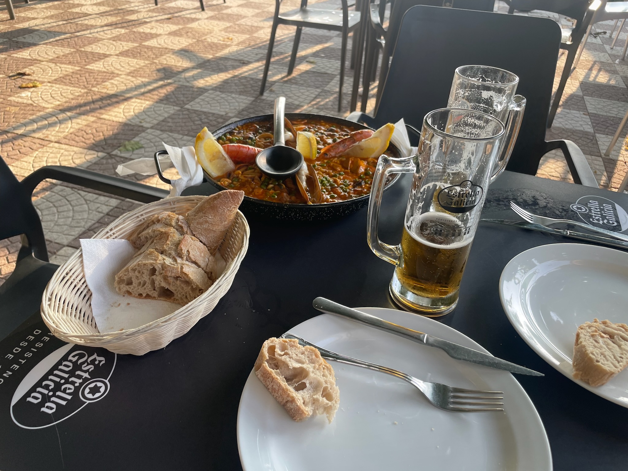 Paella in Porto do Son
