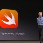 Bahasa pemrograman iOS 2025, dominasi Swift, kejatuhan Objective-C, dan kebangkitan Flutter serta React Native dalam ekosistem Apple.