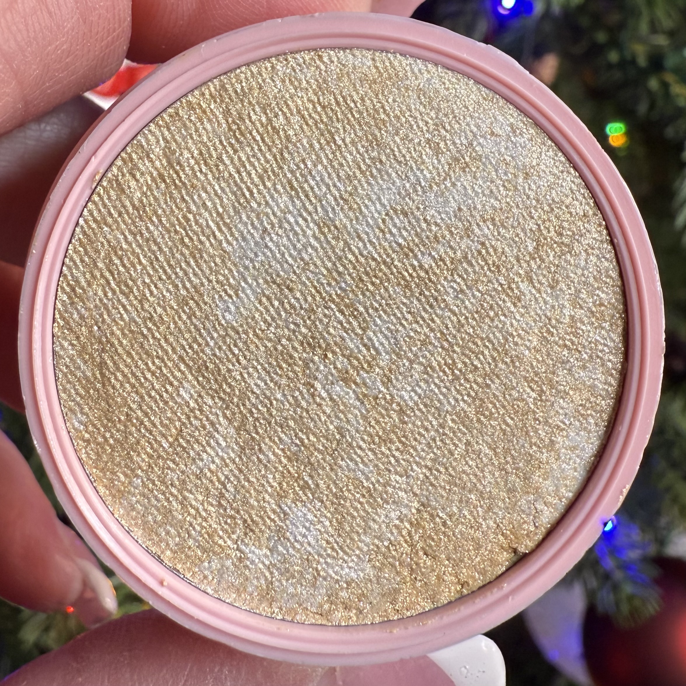 2 Sizes 2 Small: Warm champagne