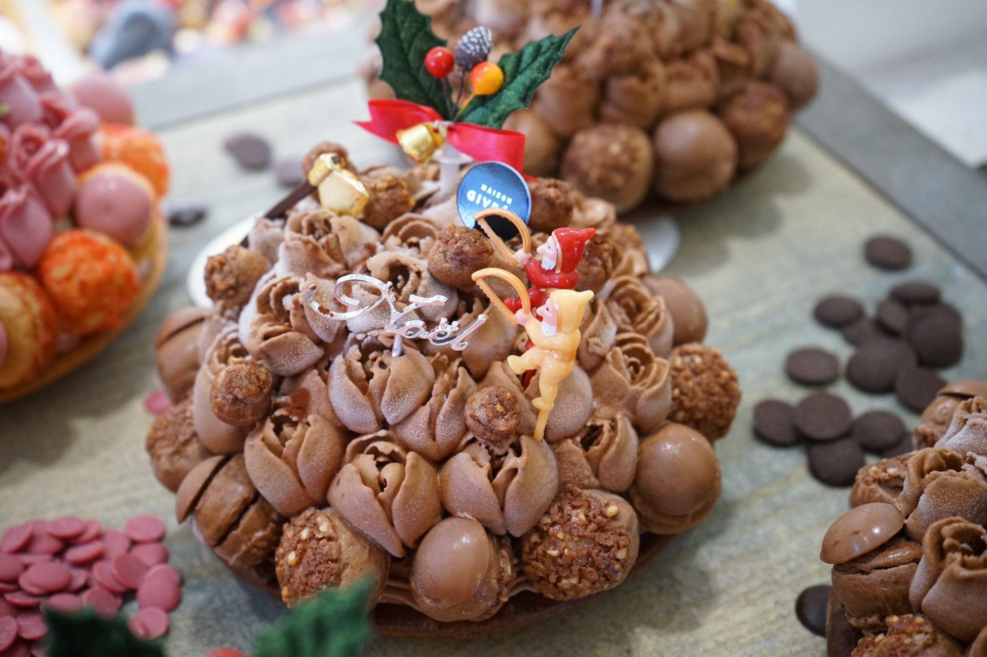 市場 送料込み 春華堂公式 アイスケーキ アイス トリュフココ クリスマス 濃厚なチョコレートをリッチに使った大人のアイスケーキ