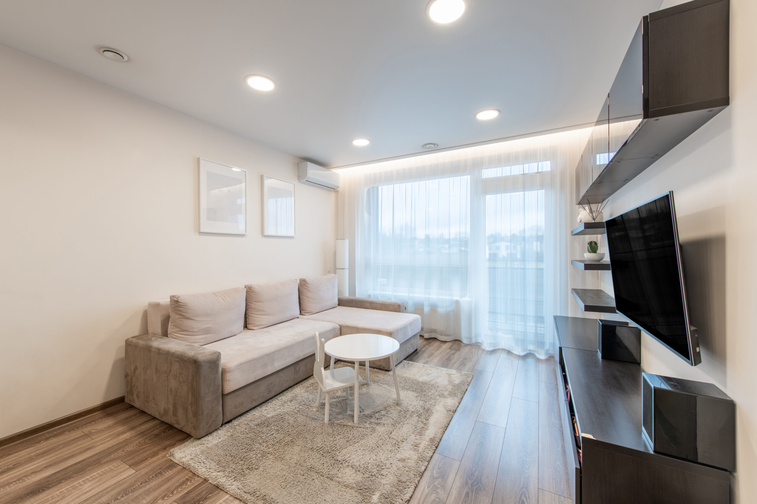 How to Prepare Your Condo for Guests: Expert Tips for a Spotless and Inviting Space