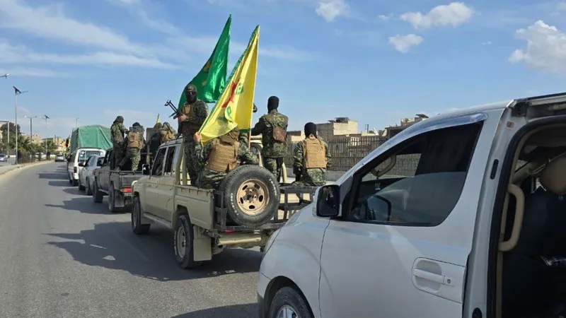 اللحظة الأخيرة لـ”قسد”: تفاصيل الانهيار المتسارع لقوات مظلوم عبدي خلال 24 ساعة شرق سوريا