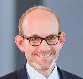 Portrait von Andreas. Blum von der dhpg