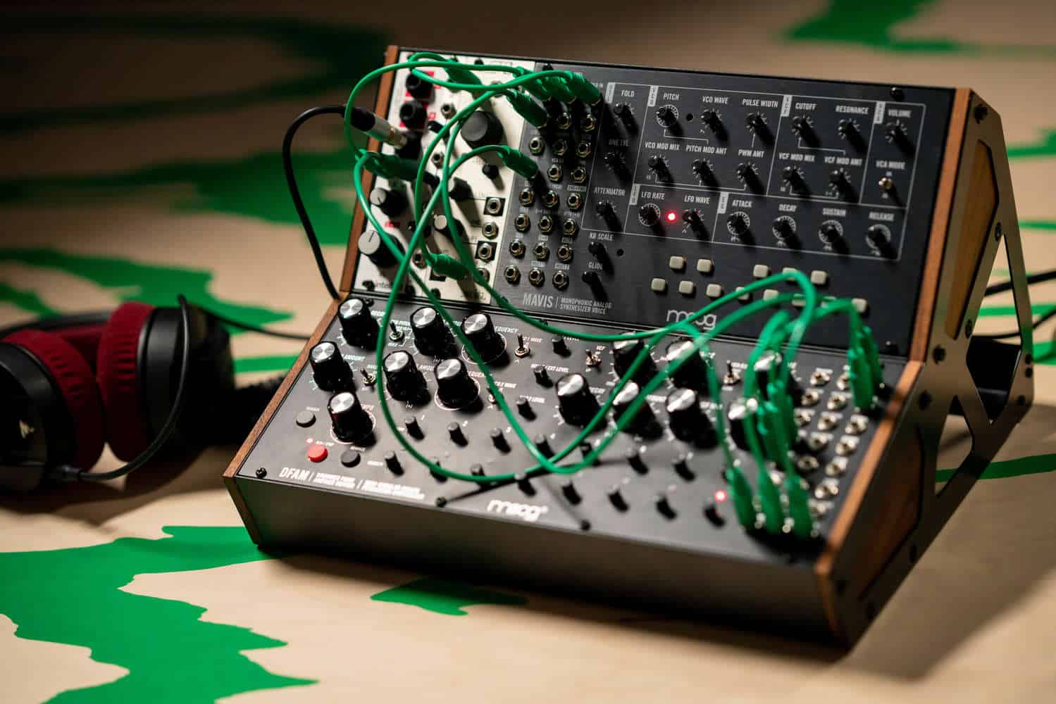 Moog Mavis Analog Synth Review - Synth and Software